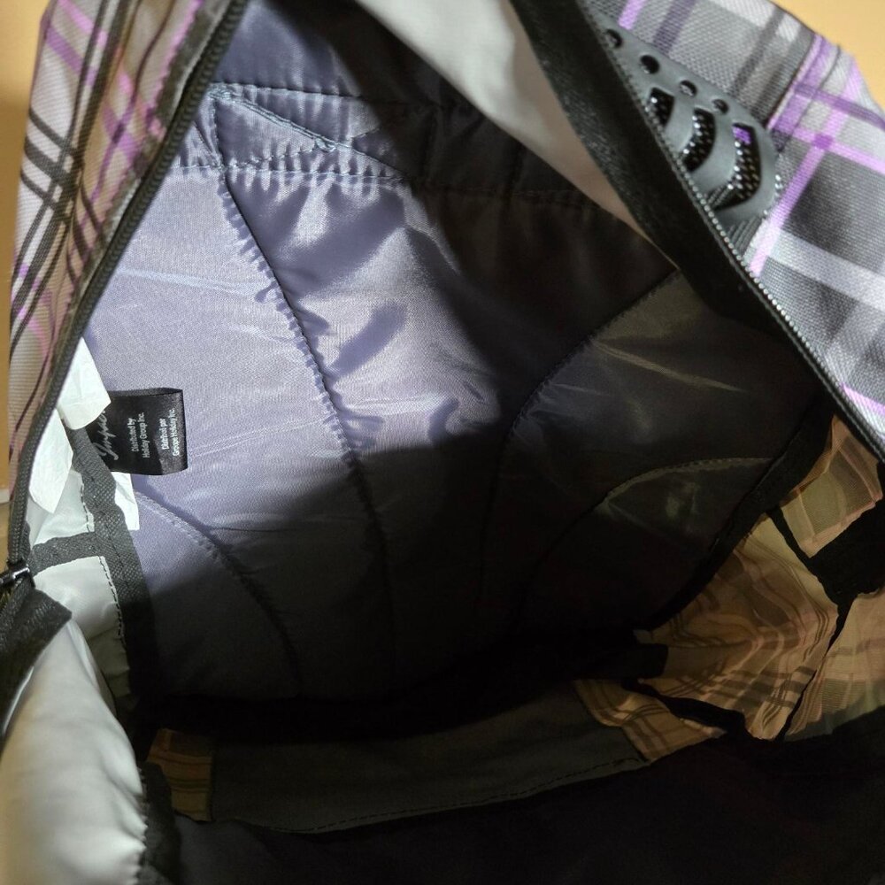 LIKE NEW Purple Backpack - Picture 7 of 9